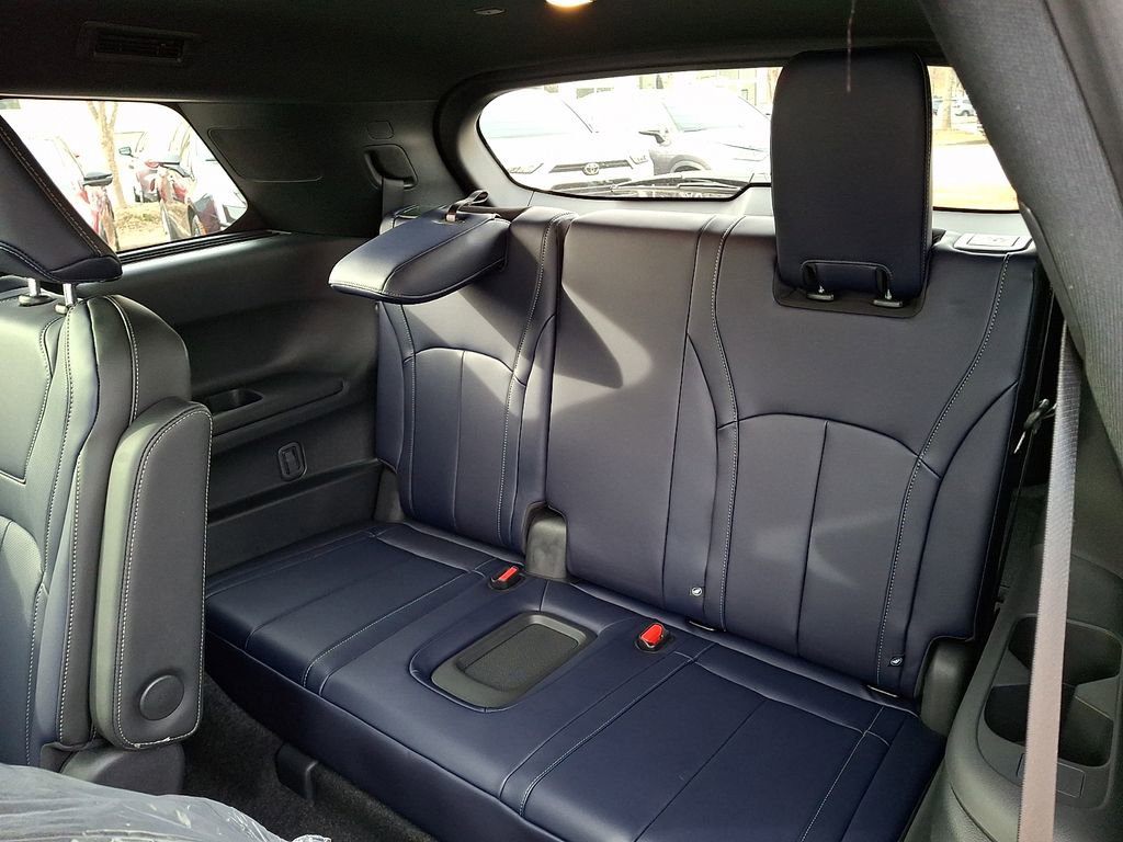 New 2026 INFINITI QX60 Sport image 7