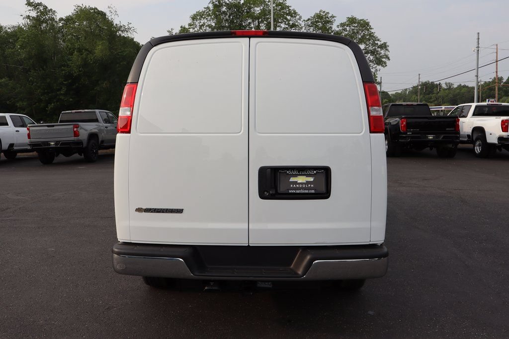 New 2025 Chevrolet Express 2500 w/ Driver Convenience Package RWD image 24