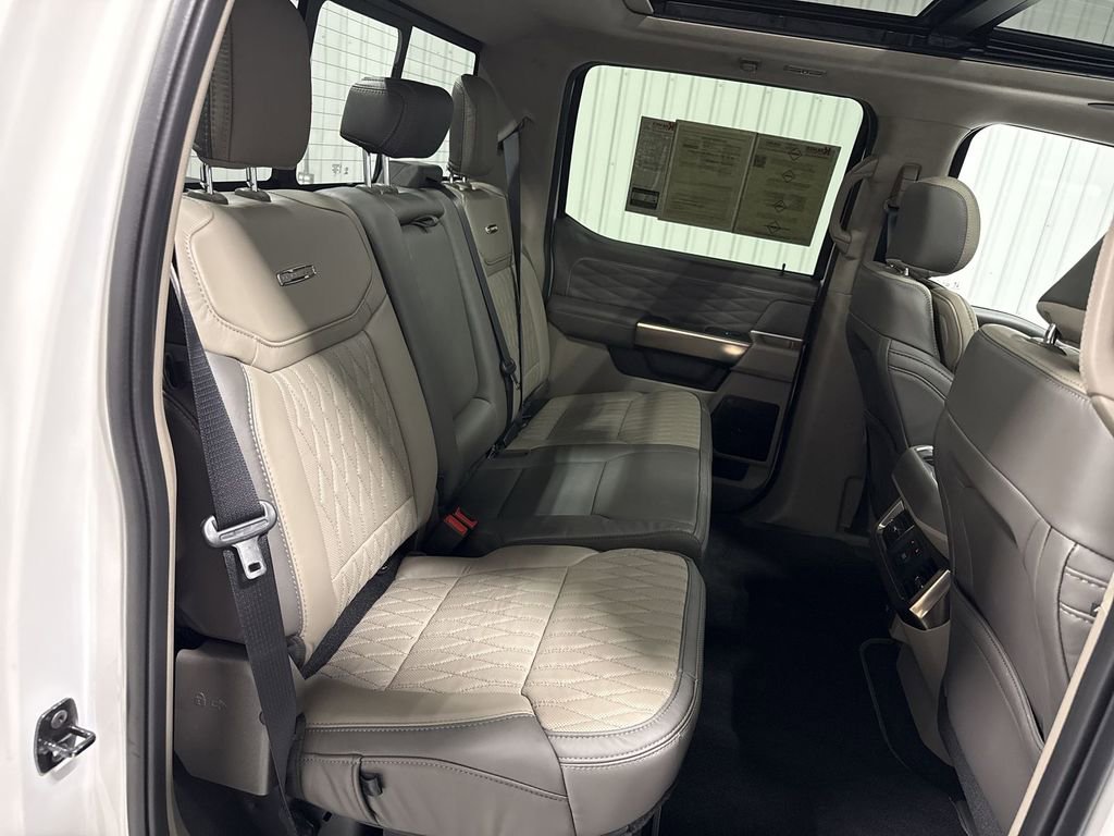 Used 2026 Ford F450 Platinum w/ Platinum Plus Package image 28