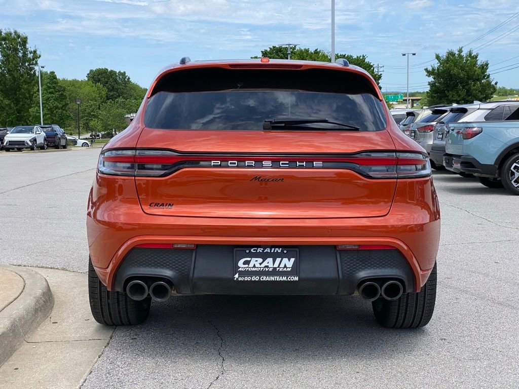 Used 2022 Porsche Macan AWD/4WD image 6