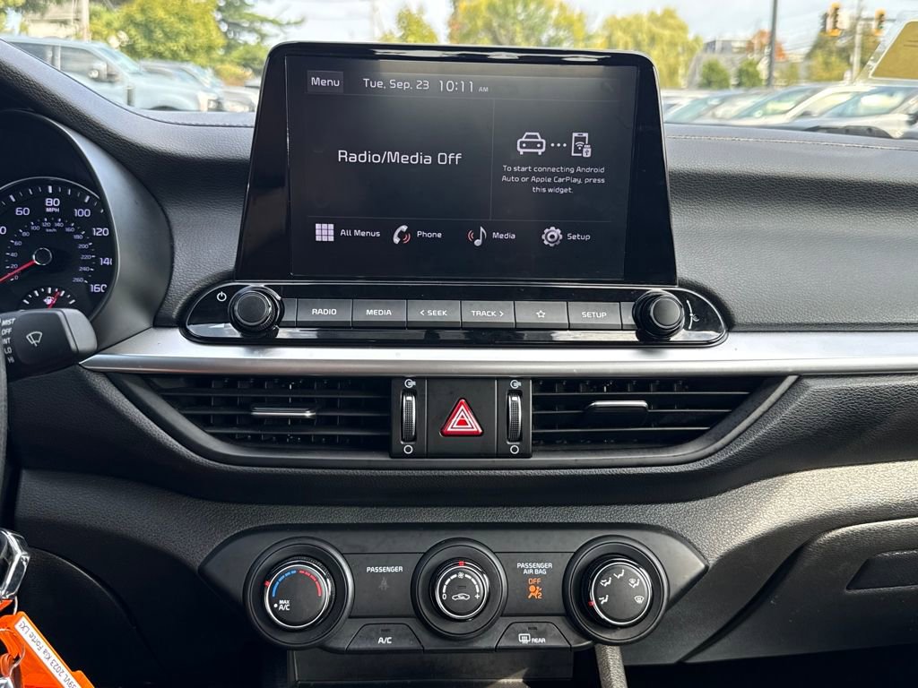 Used 2023 Kia Forte LXS image 33