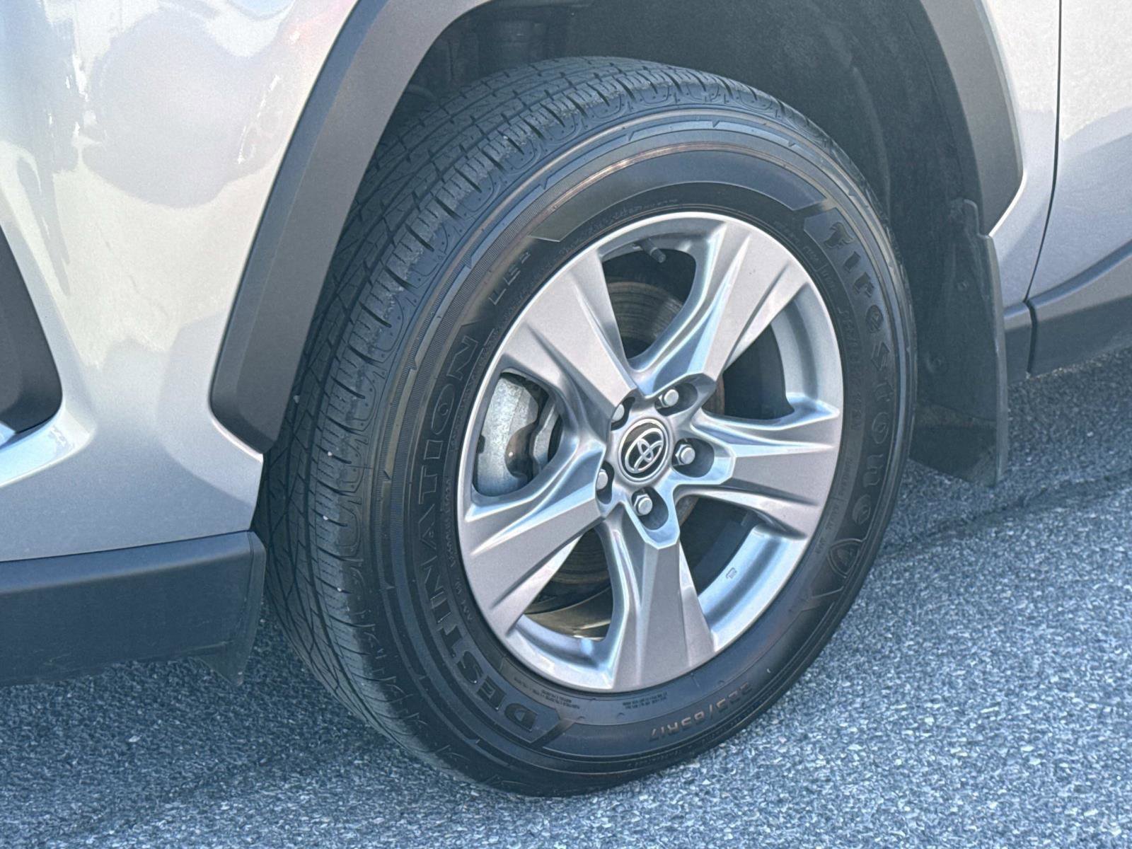 Used 2023 Toyota RAV4 XLE w/ Convenience Package image 30