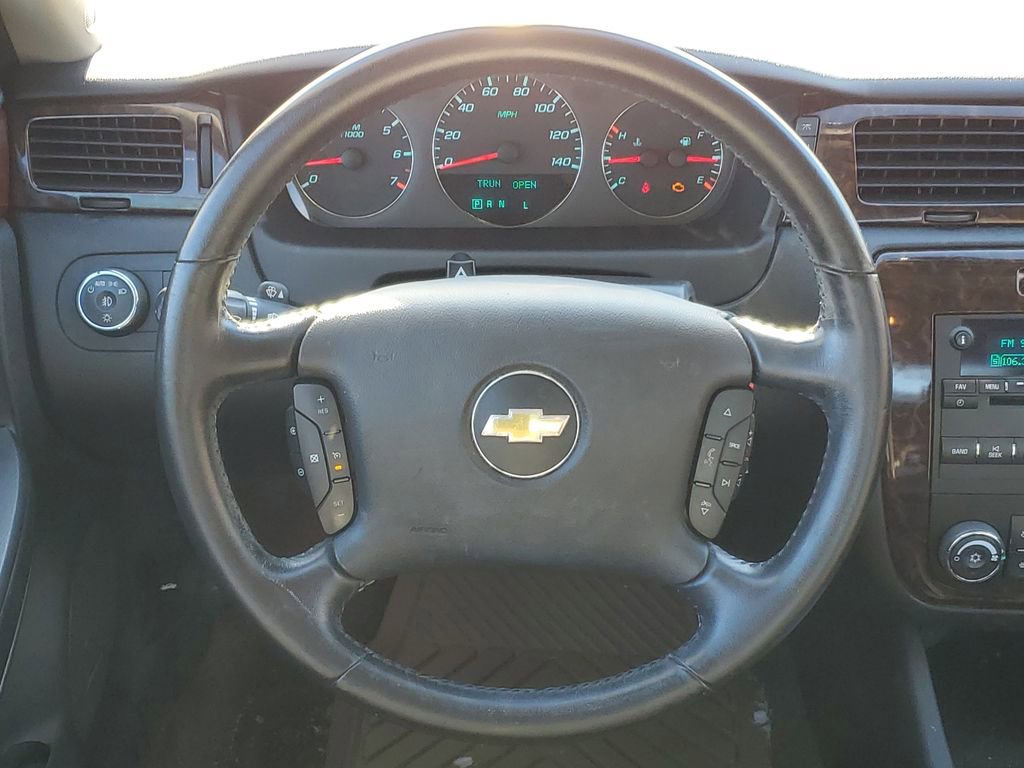 Used 2012 Chevrolet Impala LTZ image 23
