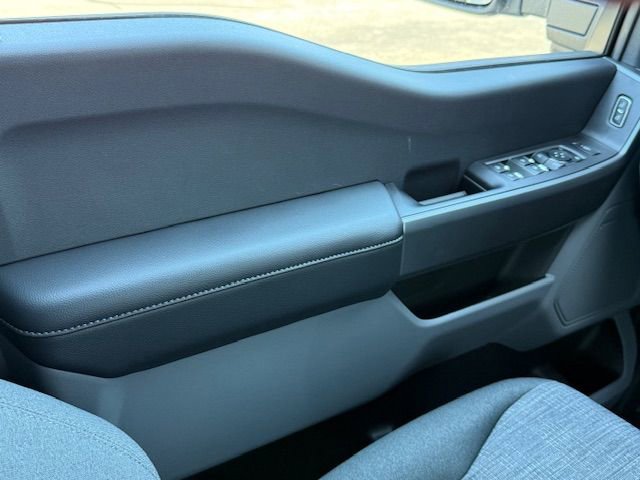 New 2025 Ford F350 XLT w/ Tremor Off-Road Package image 27