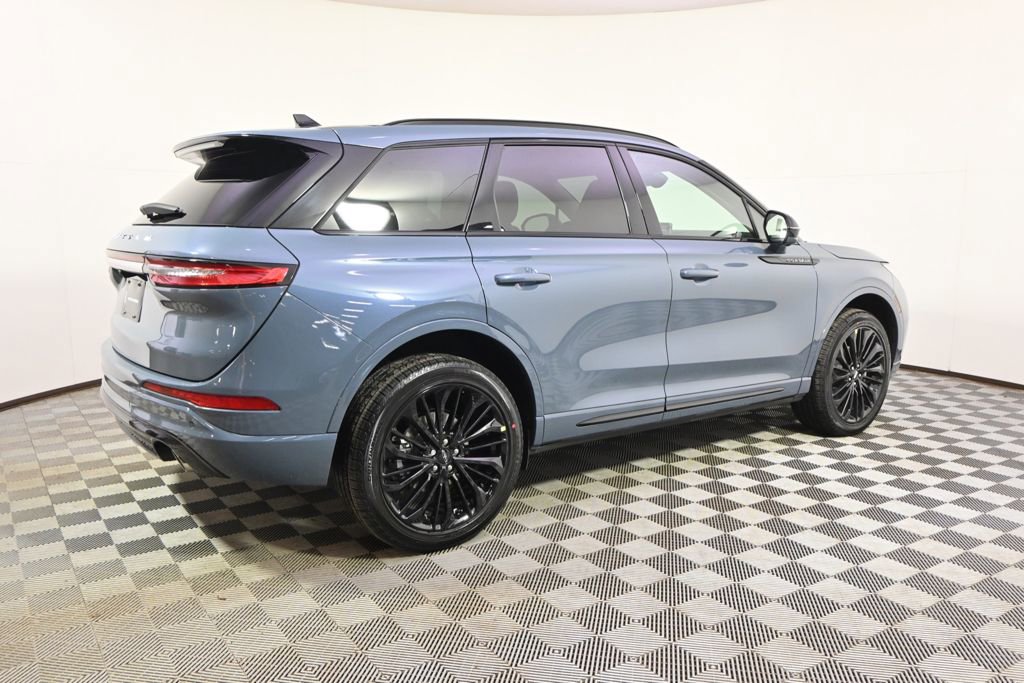 New 2026 Lincoln Corsair Reserve w/ Jet Appearance Package image 7