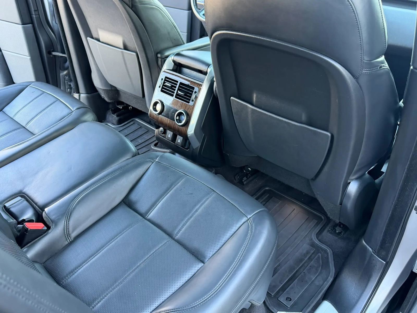 Used 2021 Land Rover Range Rover Sport HSE Silver Edition image 16