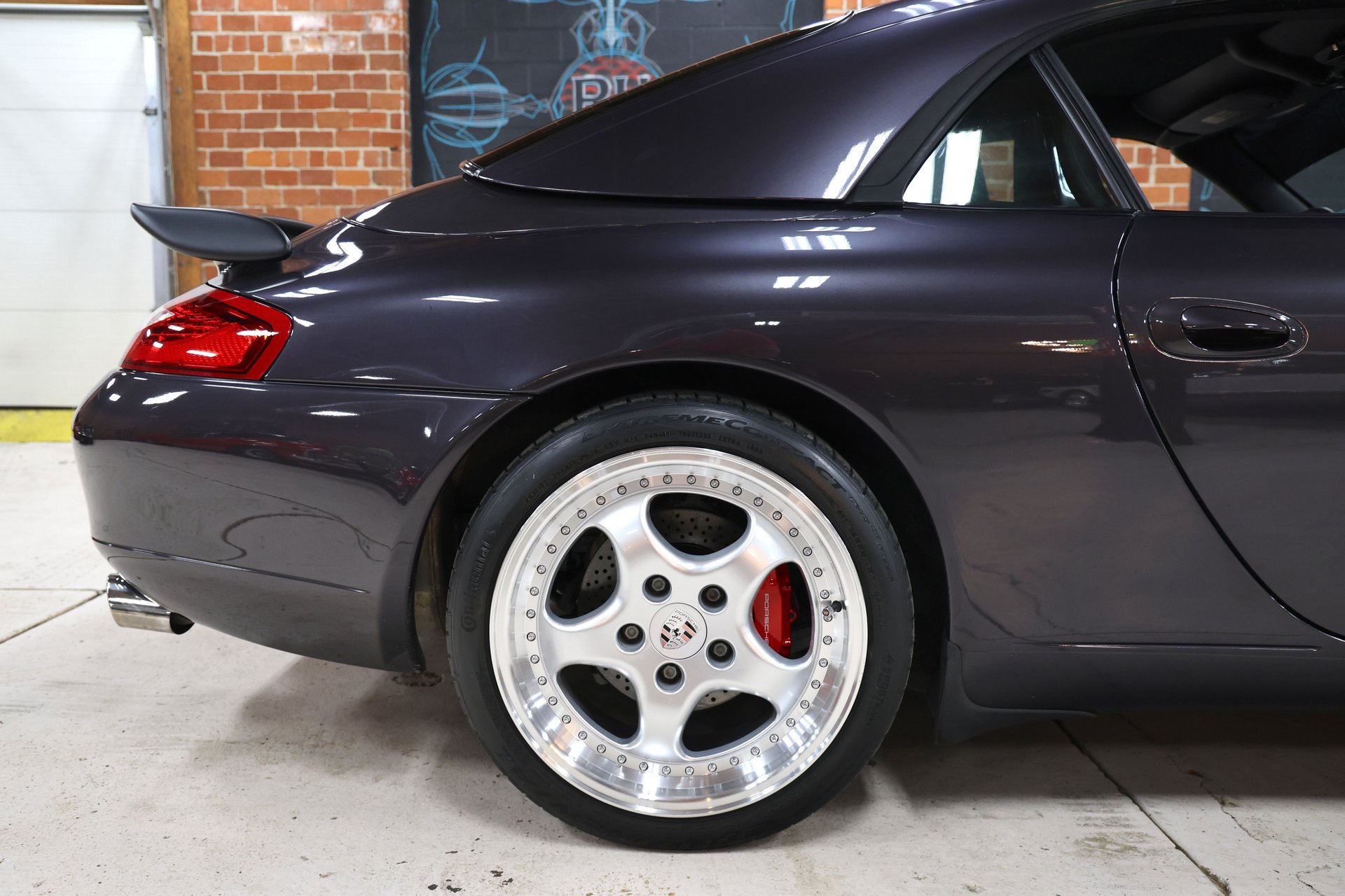 Used 1999 Porsche 911 Cabriolet image 28