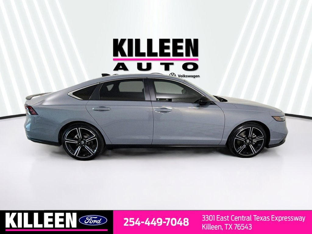 Used 2025 Honda Accord Sport image 9