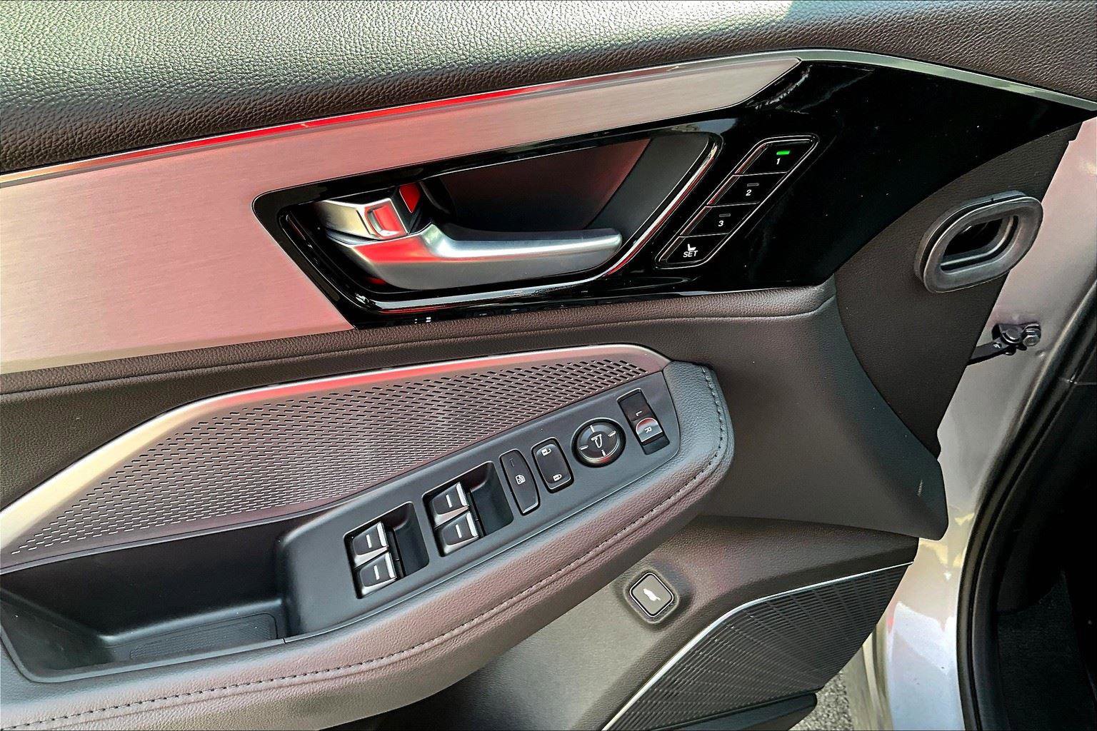 New 2026 Acura MDX SH-AWD image 22