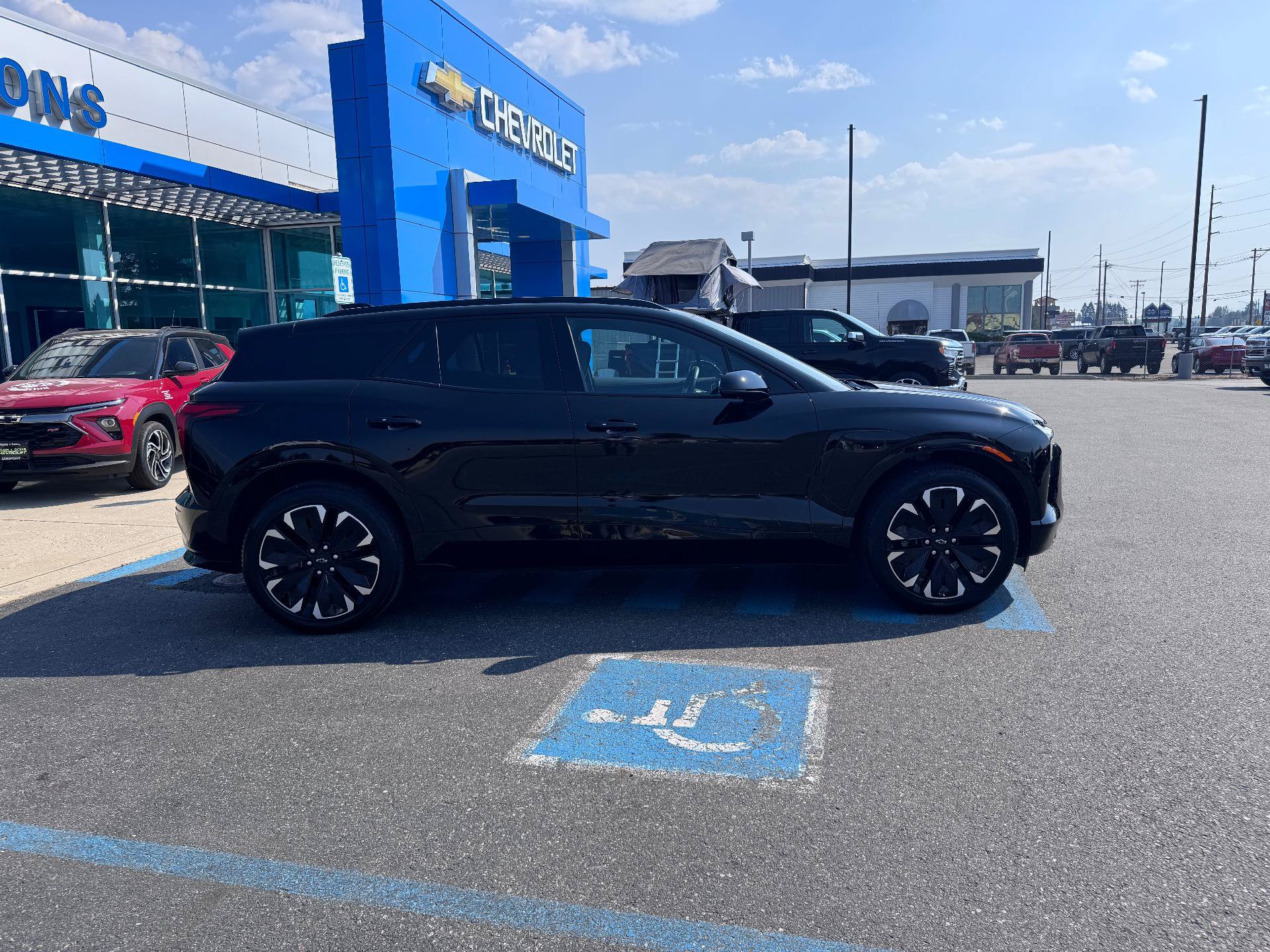 Used 2025 Chevrolet Blazer EV RS AWD/4WD image 8