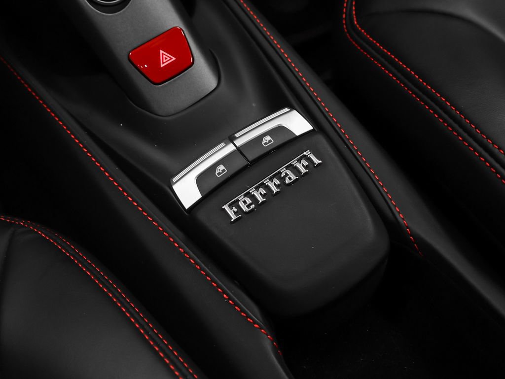Certified 2018 Ferrari 488 GTB RWD image 57