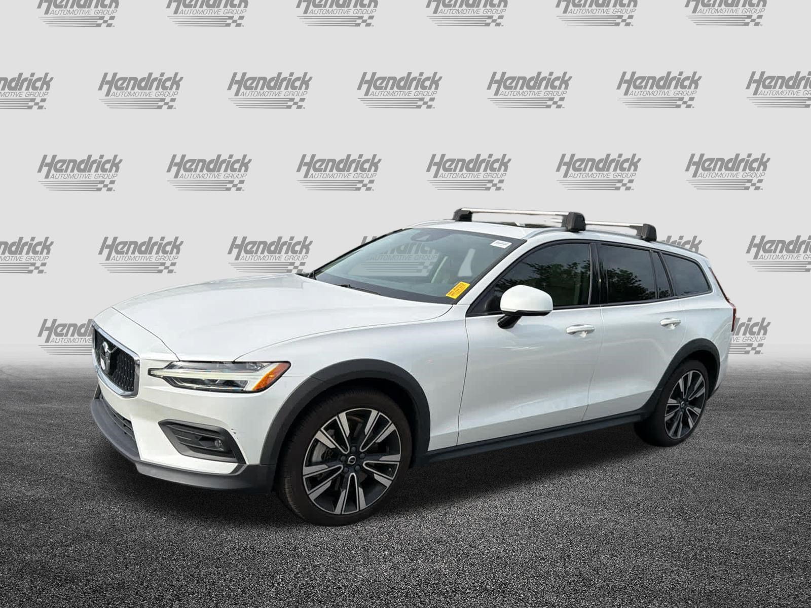 Used 2021 Volvo V60 T5 Cross Country w/ Climate Package AWD/4WD image 8