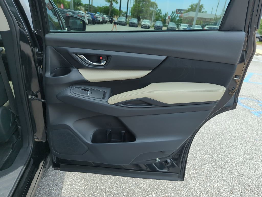 Used 2019 Subaru Ascent Premium w/ Popular Package #2 AWD/4WD image 34