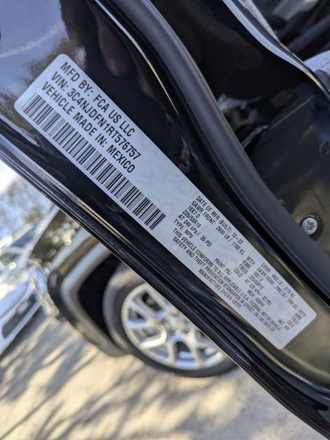 Used 2024 Jeep Compass Latitude image 37