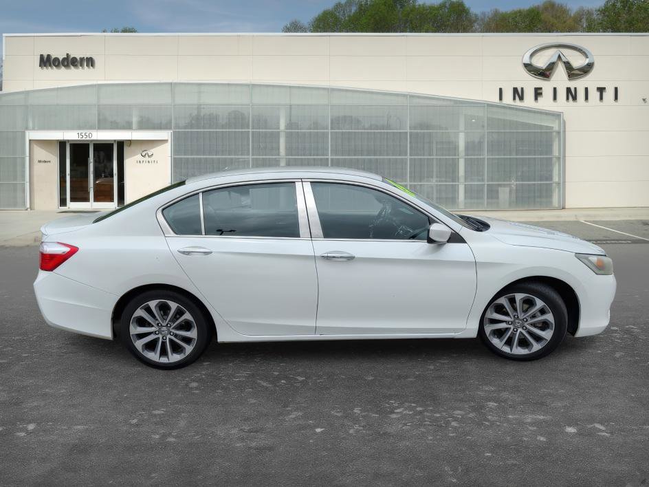 Used 2014 Honda Accord Sport image 3