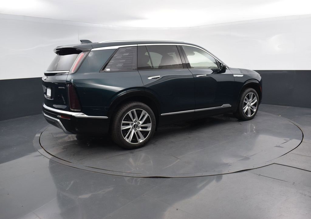 New 2026 Cadillac Vistiq Luxury w/ LPO, Floor Liner Package image 6