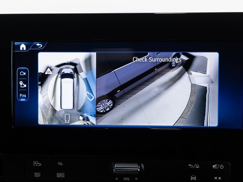 Used 2025 Mercedes-Benz Sprinter 2500 image 23