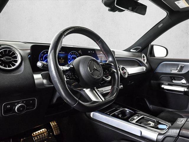 Certified 2024 Mercedes-Benz EQB 300 4MATIC image 10