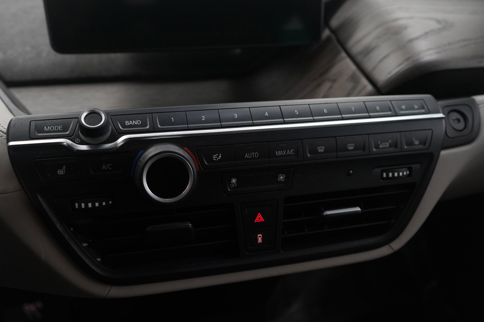 Used 2017 BMW i3 image 17