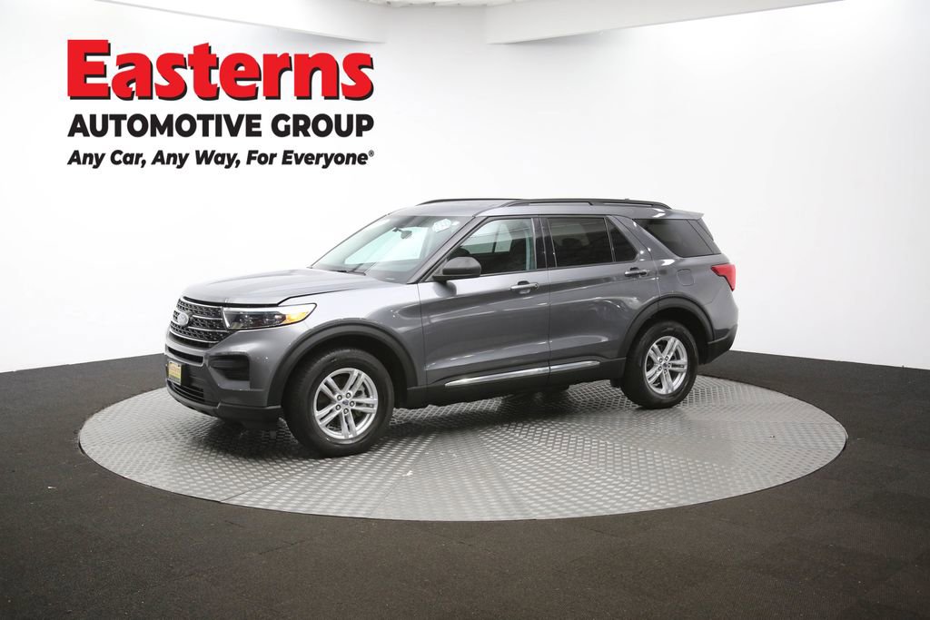 Used 2022 Ford Explorer XLT image 56