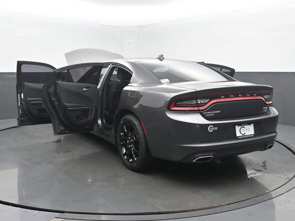 Used 2017 Dodge Charger SXT AWD/4WD image 53