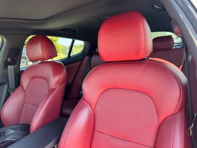 Used 2020 Kia Stinger GT1 AWD/4WD image 14