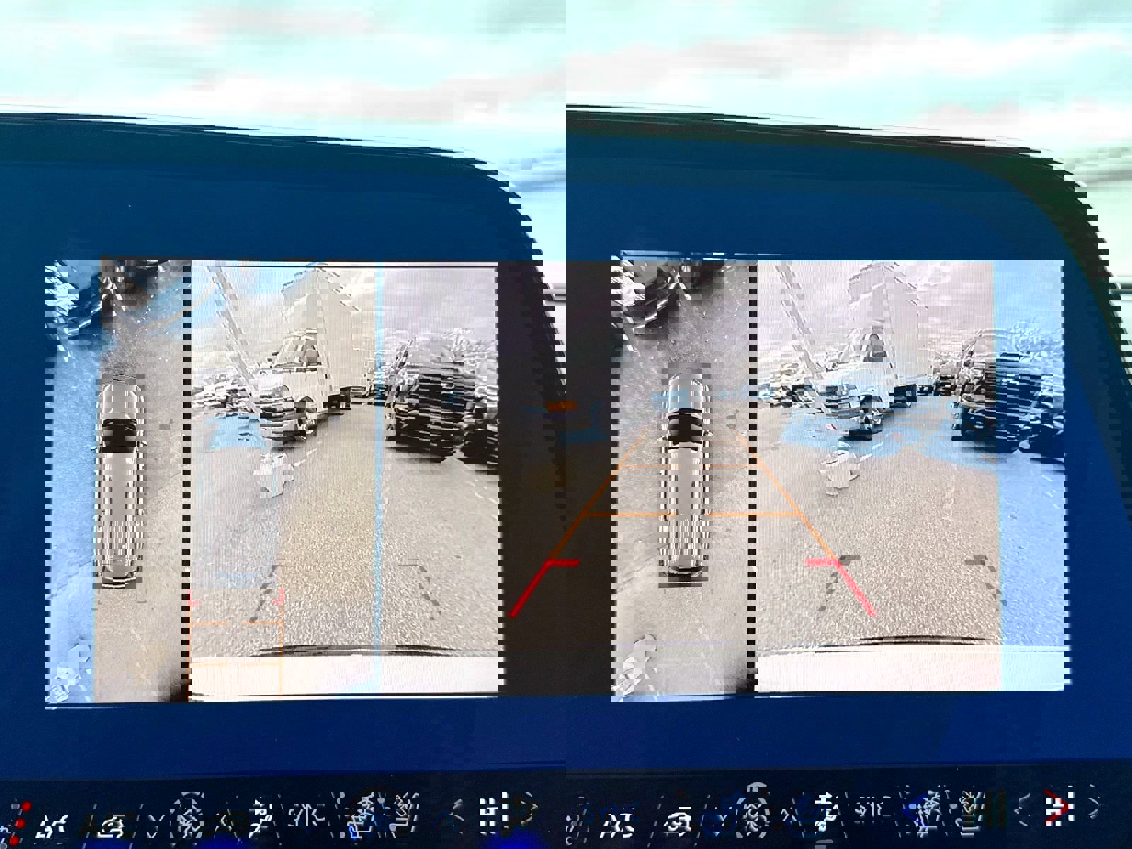 New 2026 Chevrolet Traverse High Country w/ LPO, Floor Liner Package AWD/4WD image 76