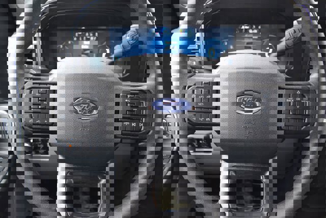 New 2026 Ford F250 XLT w/ XLT Premium Package image 9