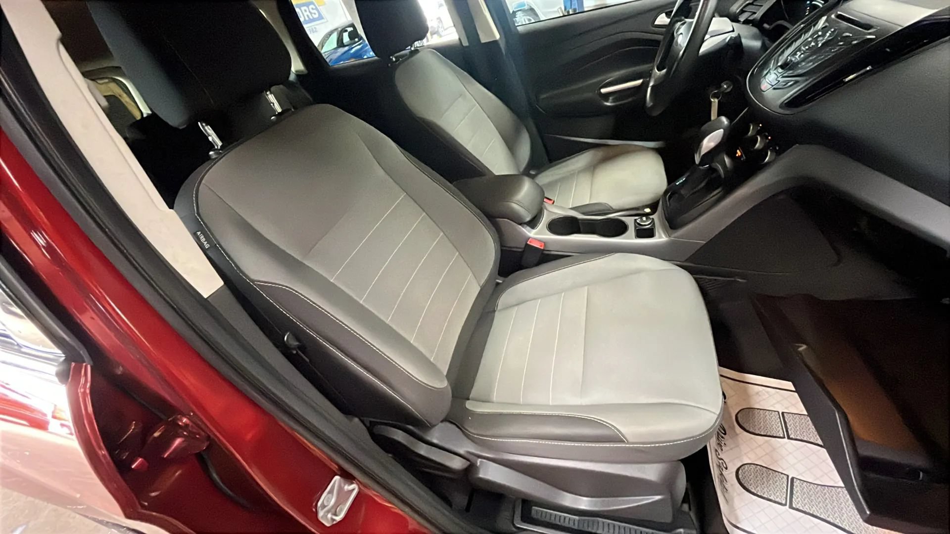 Used 2016 Ford Escape SE AWD/4WD image 16