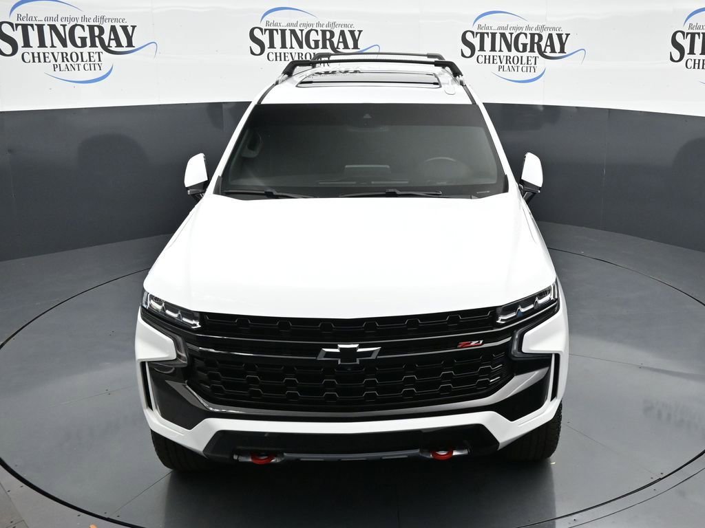 Used 2024 Chevrolet Suburban Z71 w/ Luxury Package AWD/4WD image 10