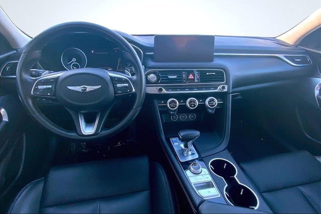 Used 2023 Genesis G70 2.0T image 15