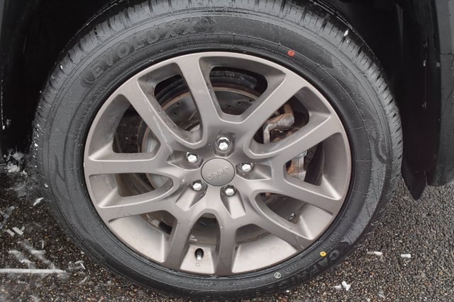 Used 2016 Jeep Renegade 75th Anniversary image 44