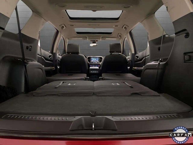 Used 2017 GMC Acadia Denali w/ Technology Package image 93