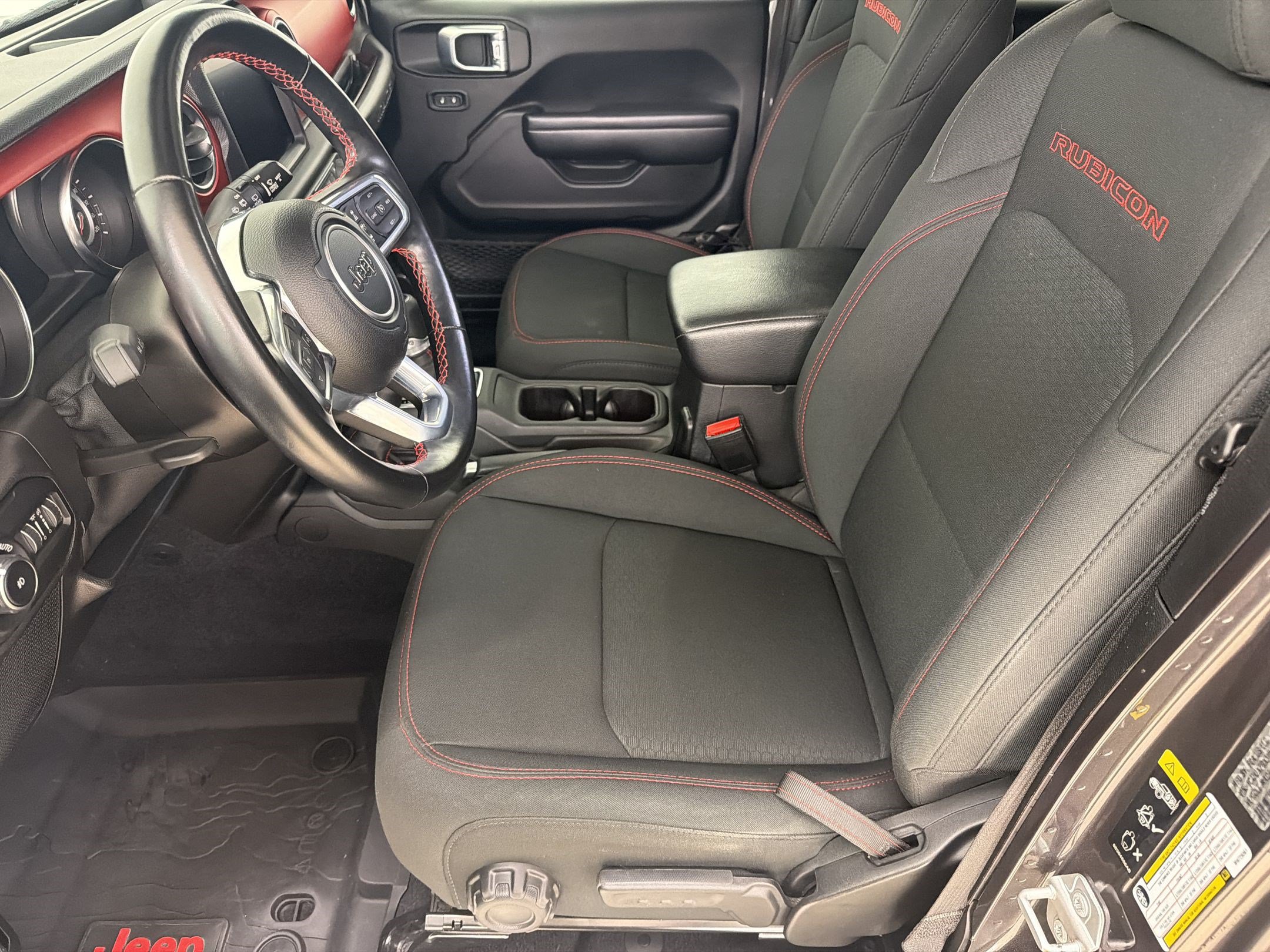 Used 2021 Jeep Wrangler Unlimited Rubicon AWD/4WD image 5