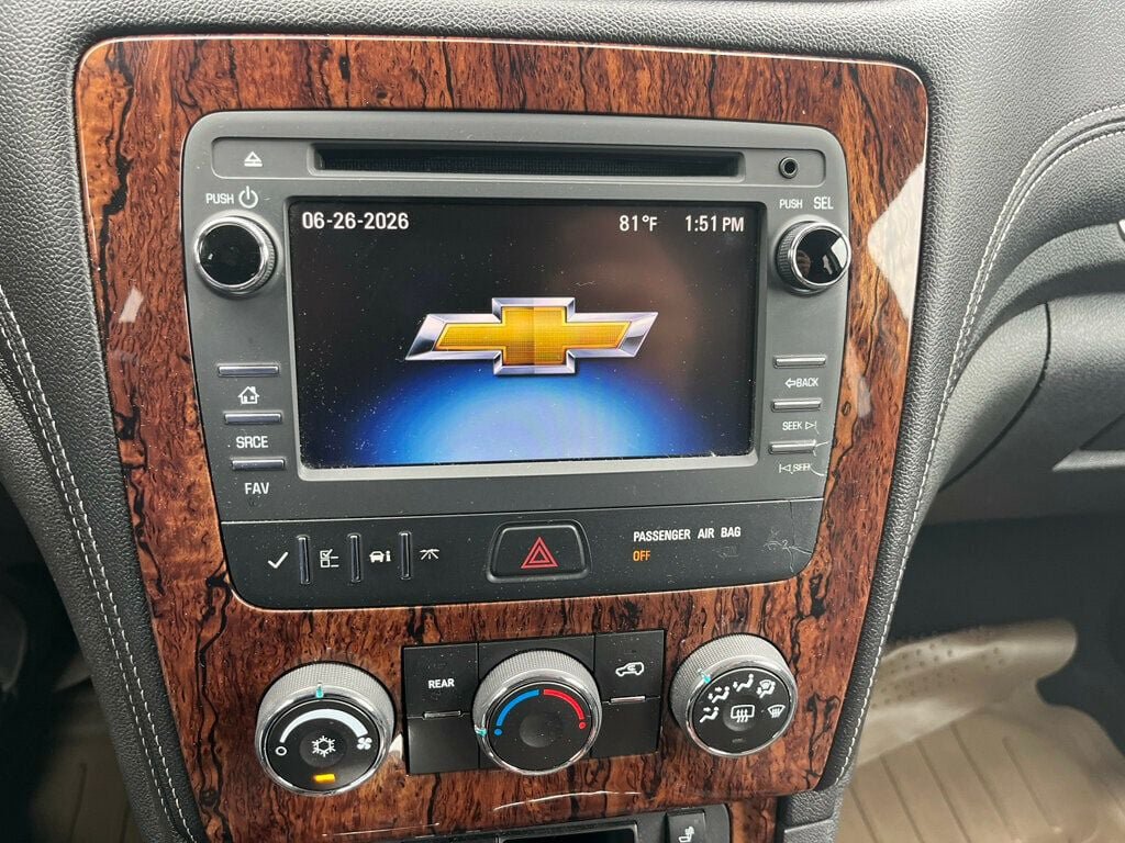 Used 2013 Chevrolet Traverse LT AWD/4WD image 9