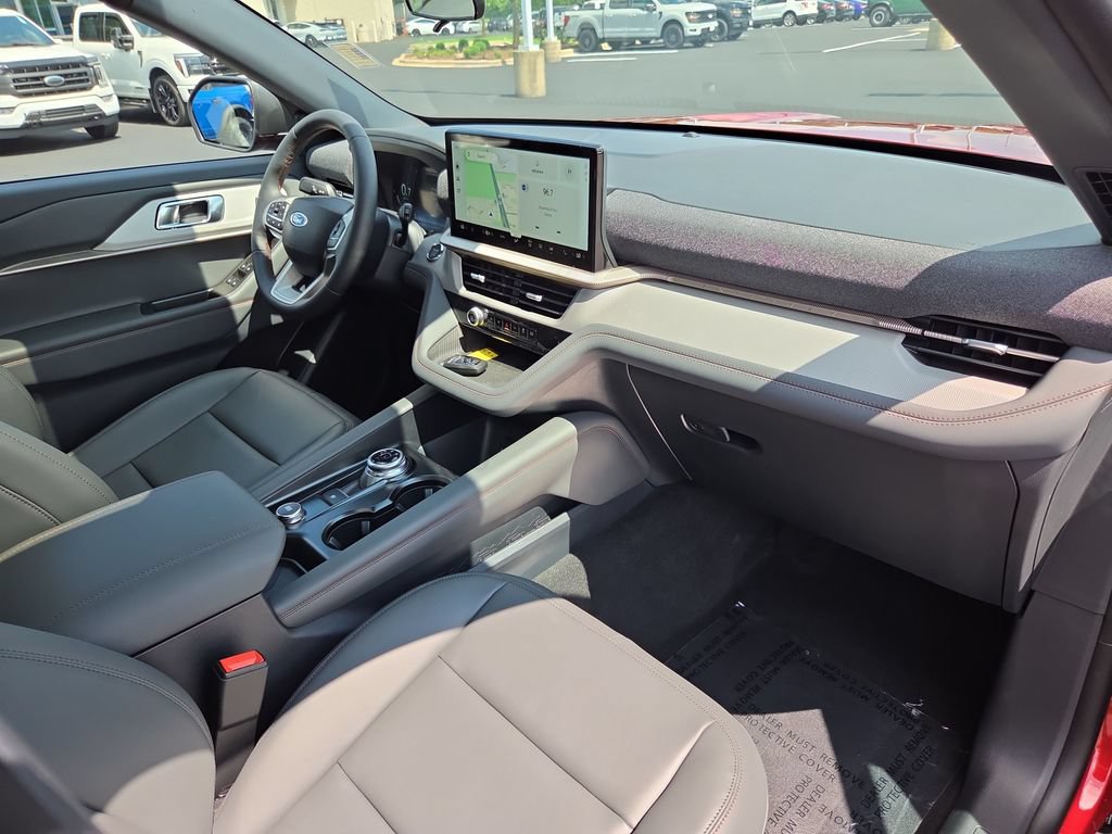 New 2027 Ford Explorer Active w/ Active Comfort Package AWD/4WD image 16