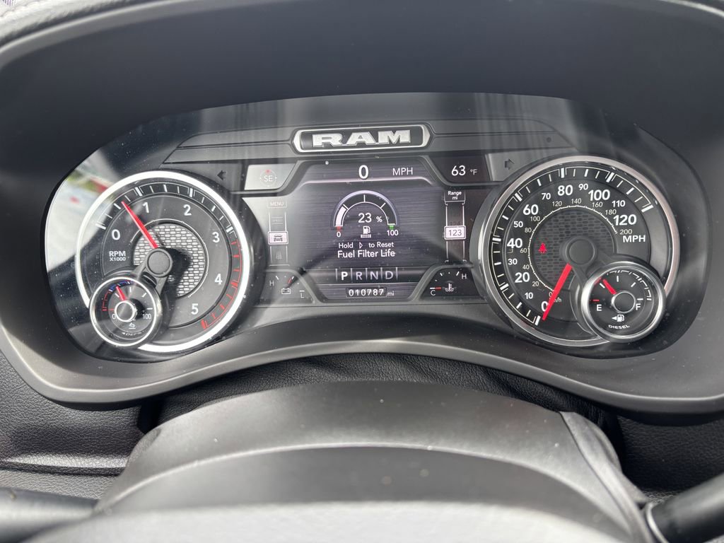 Used 2022 RAM 2500 Laramie w/ Night Edition AWD/4WD image 19