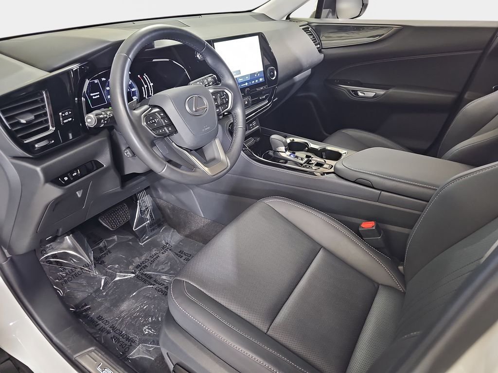 Used 2025 Lexus NX 350h AWD w/ Accessory Package (2T) image 19