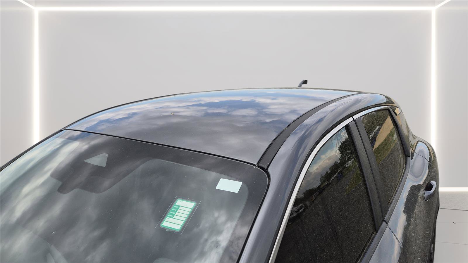 Used 2025 Nissan Kicks SV w/ Charging Package image 22
