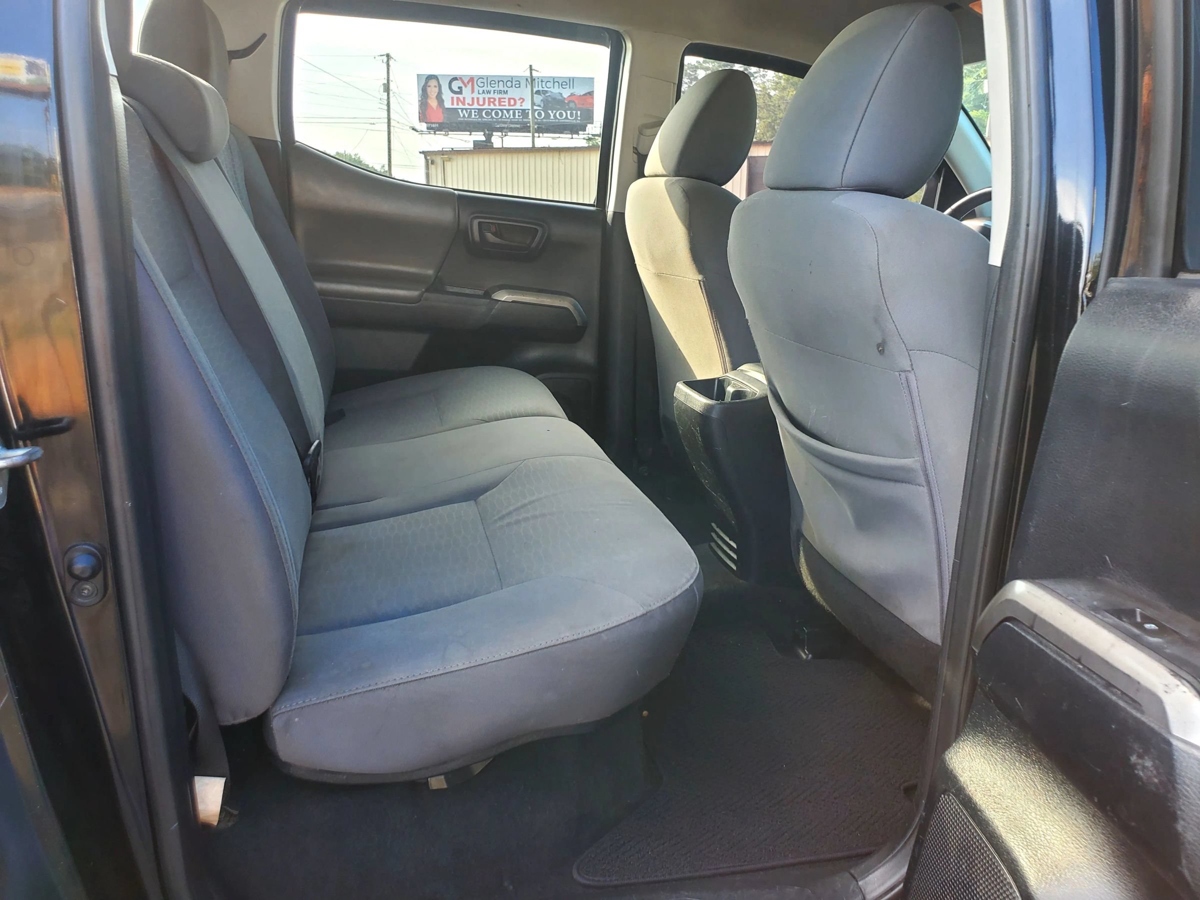 Used 2016 Toyota Tacoma SR5 w/ Towing Package RWD image 21