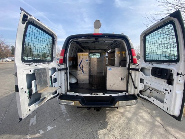 Used 2014 Chevrolet Express 2500 image 8