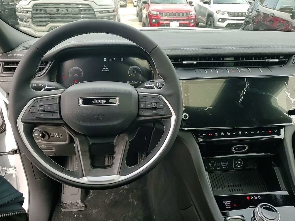 New 2026 Jeep Grand Cherokee L Limited image 33