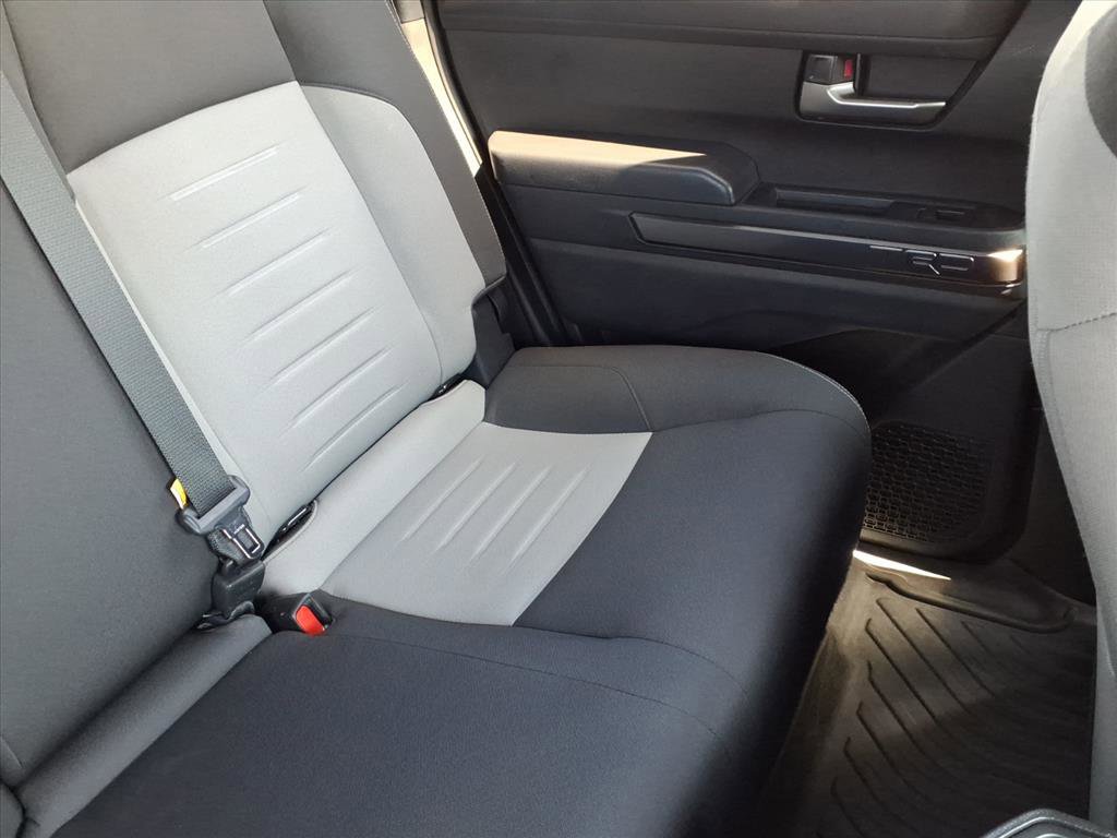 Used 2025 Toyota Tacoma TRD Sport image 26