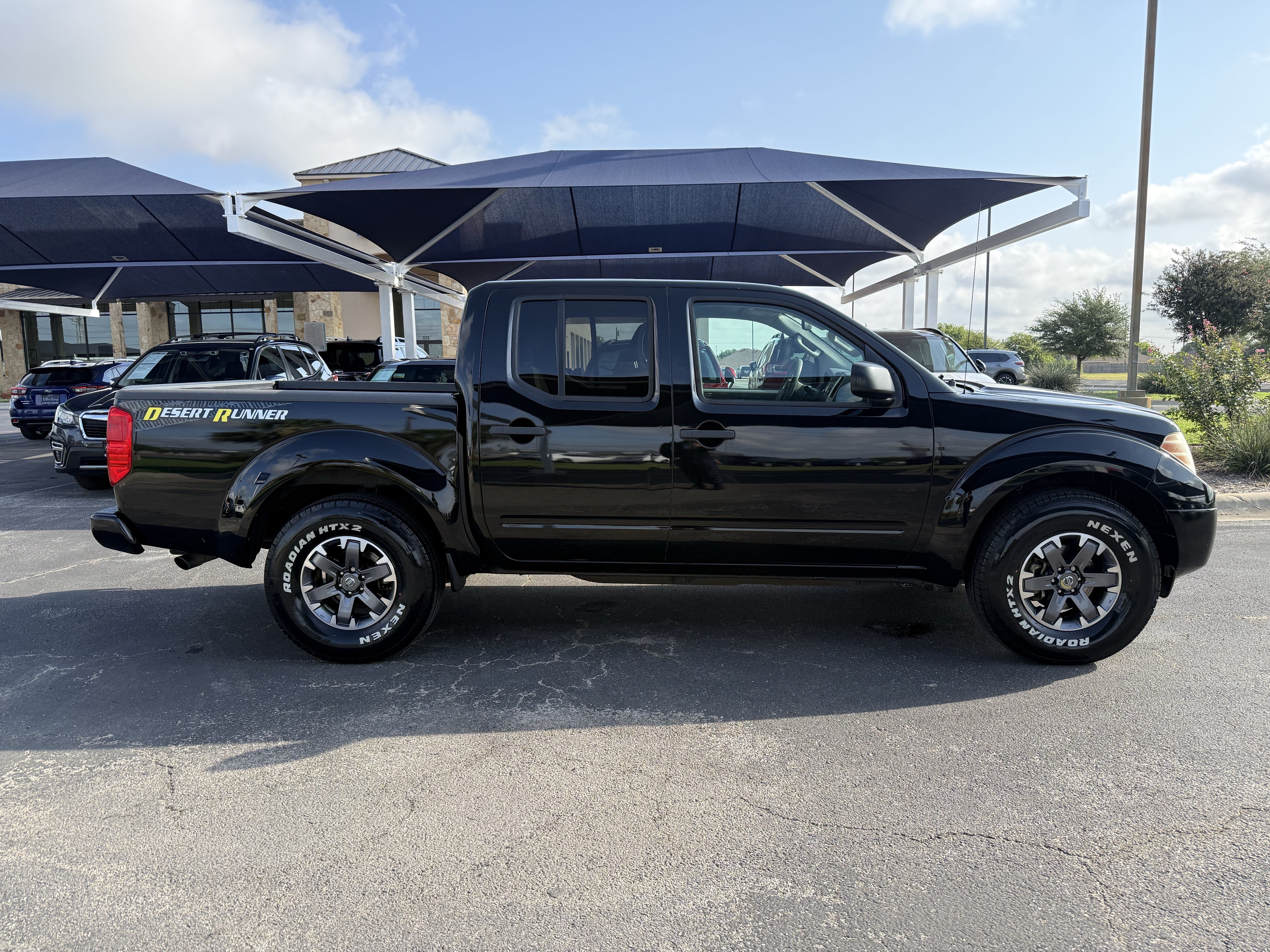 Used 2014 Nissan Frontier Desert Runner RWD image 8