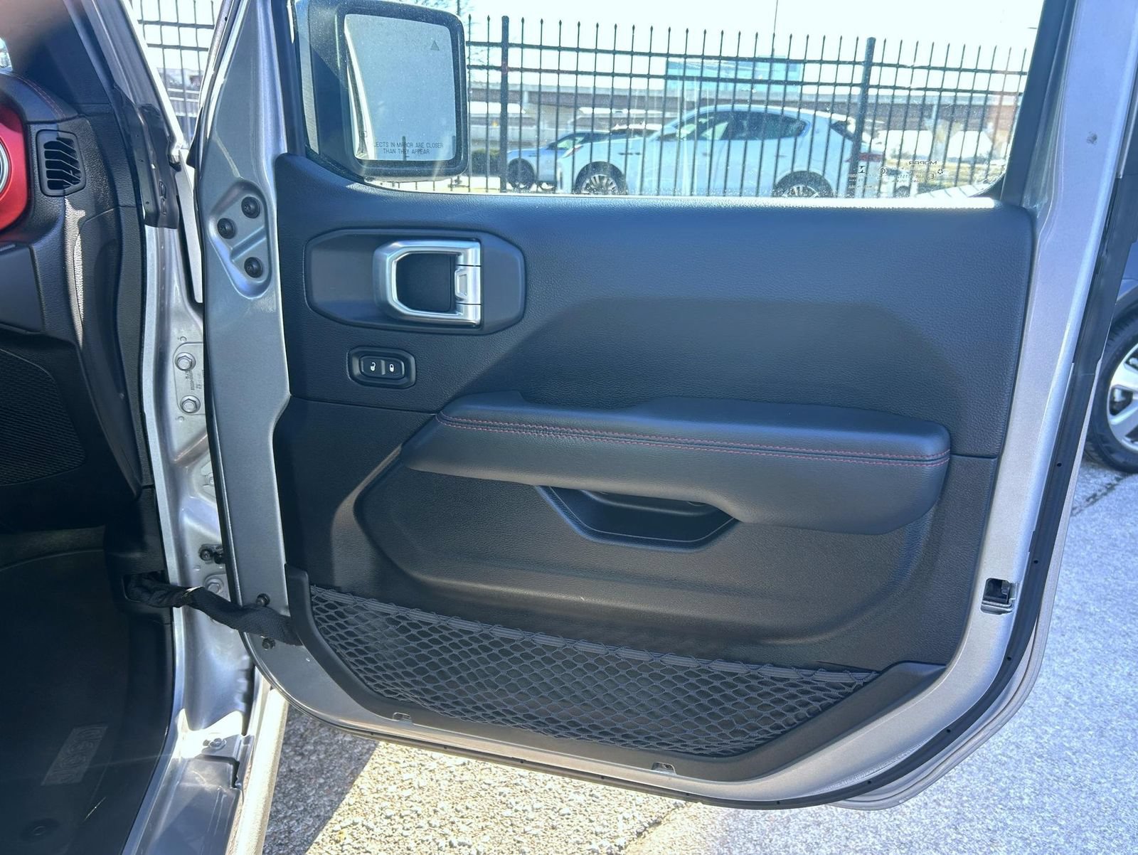 Used 2020 Jeep Gladiator Rubicon AWD/4WD image 17