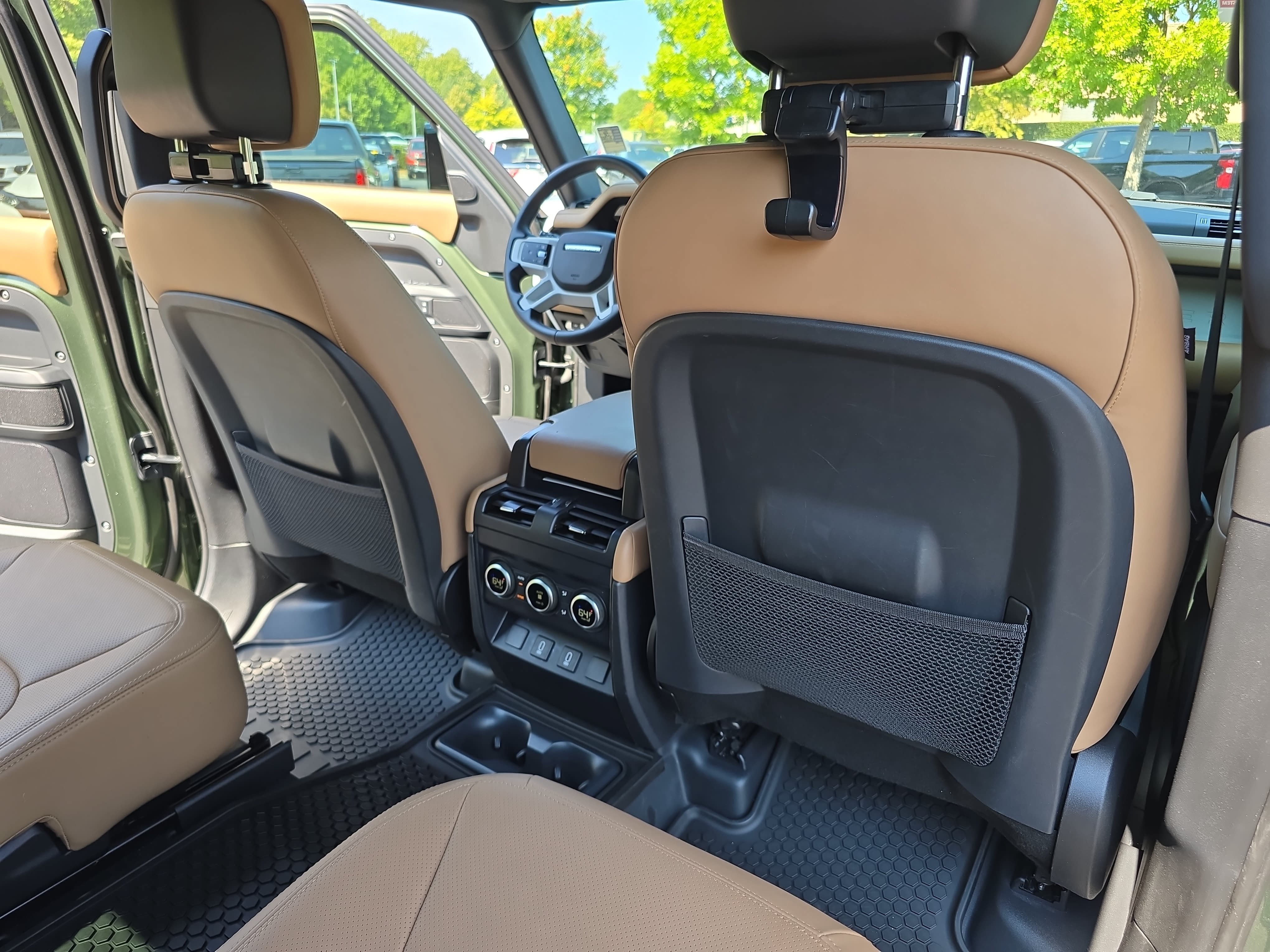 Certified 2026 Land Rover Defender 130 X-Dynamic SE AWD/4WD image 11