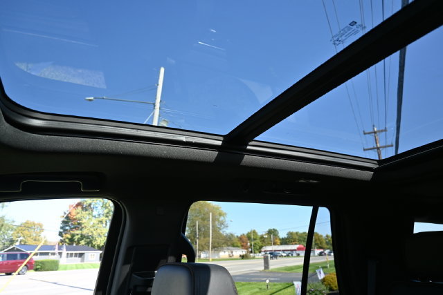 Used 2022 Chevrolet Tahoe High Country AWD/4WD image 38