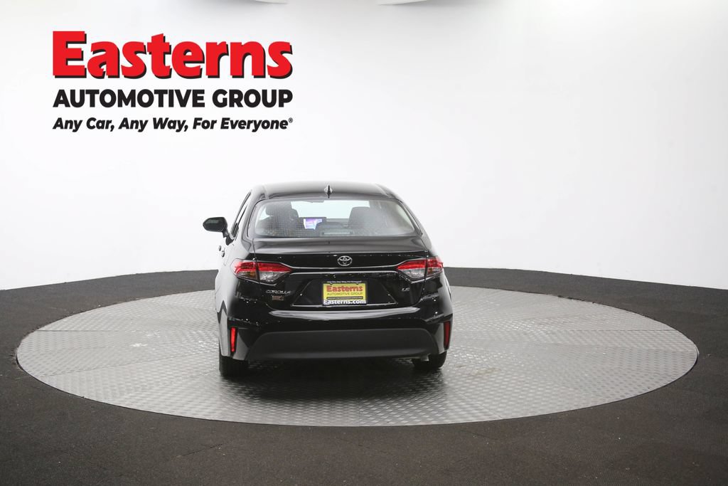 Used 2025 Toyota Corolla LE FWD image 38