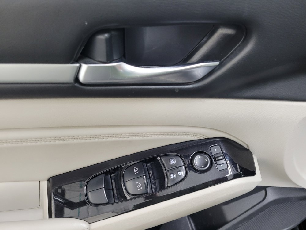 Used 2020 Nissan Altima 2.5 SV FWD image 27