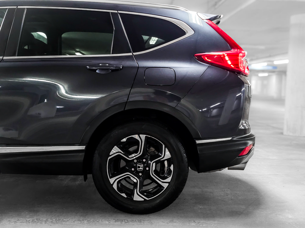Used 2017 Honda CR-V Touring image 15